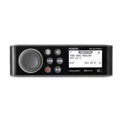 Sistema de Audio Marino MS-RA70 / Pantalla LCD Monocroma 2.6" / Tecnología Multi-Zone™️ 2 Zonas / Potencia Pico 200 W / Bluetooth® y ANT® / Compatible con SiriusXM y DAB+ / IPX7 / USB para Actualizaciones | 10-01516-30